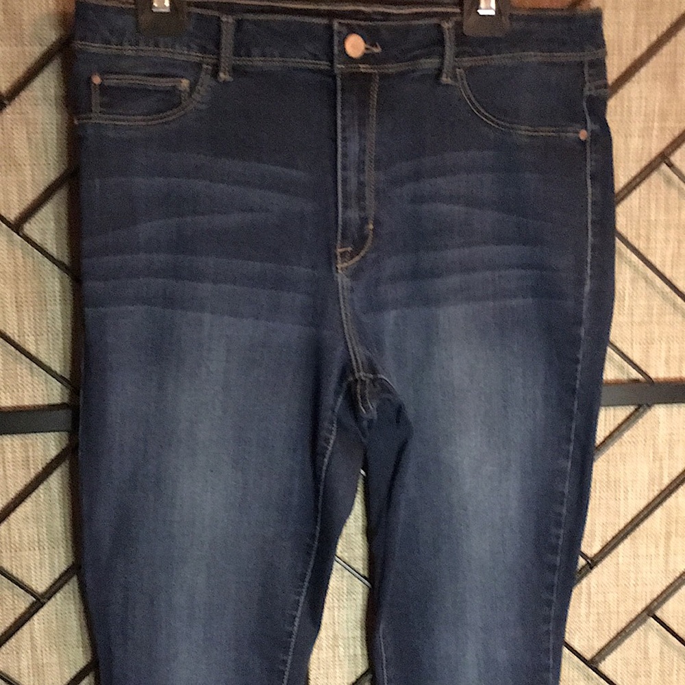 JORDACHE SUPER SKINNY SIZE 16 GENTLY USED
